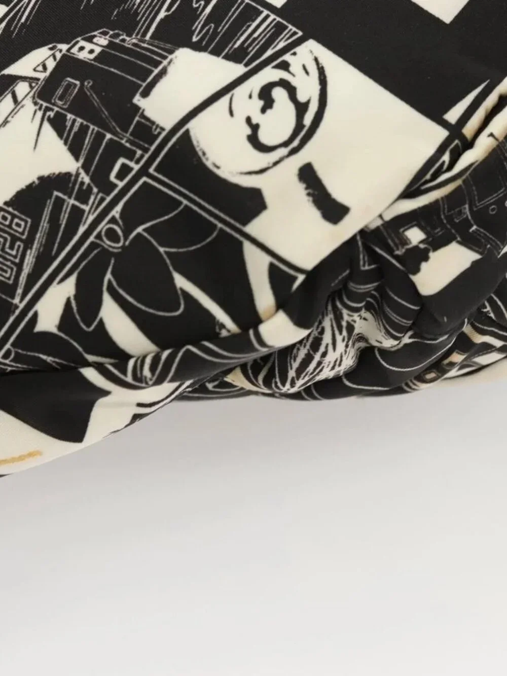 PRADA Shoulder Bag Nylon Black Silver Auth 125913 - Picture 5 of 16